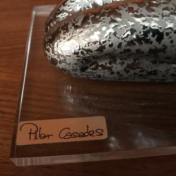 Axia Hand Made 24K Gold Plated Porcelain Female Figurine Sculpture Statue - Picture 8 of 8